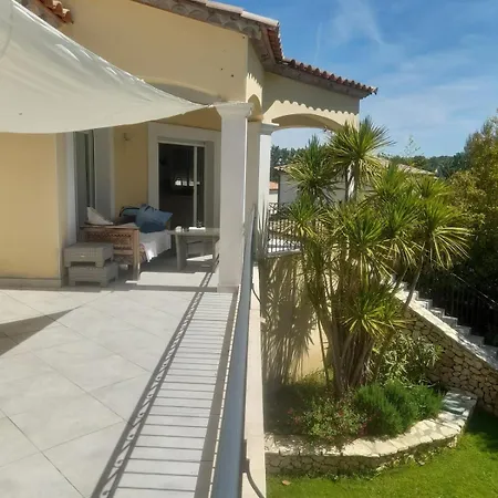 Grande Maison De Famille - Soleil Vila